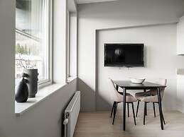 Tott Mountain Retreat – Ski-In, Ski-Out