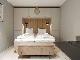 Tott Mountain Retreat – Ski-In, Ski-Out