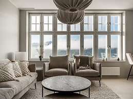 Tott Mountain Retreat – Ski-In, Ski-Out