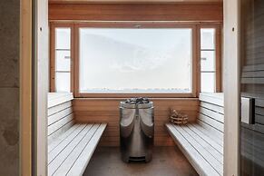 Tott Mountain Retreat – Ski-In, Ski-Out