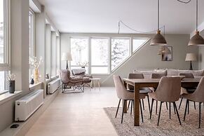 Tott Mountain Retreat – Ski-In, Ski-Out