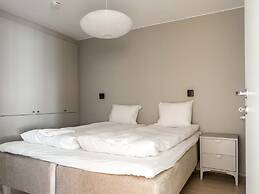 Tott Mountain Retreat – Ski-In, Ski-Out