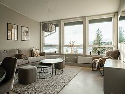 Tott Mountain Retreat – Ski-In, Ski-Out