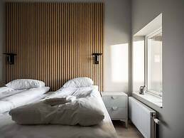 Tott Mountain Retreat – Ski-In, Ski-Out