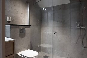 Tott Mountain Retreat – Ski-In, Ski-Out