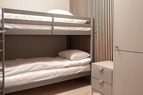 Tott Mountain Retreat – Ski-In, Ski-Out