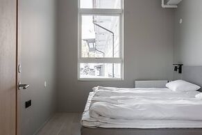 Tott Mountain Retreat – Ski-In, Ski-Out