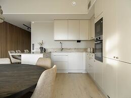 Tott Mountain Retreat – Ski-In, Ski-Out
