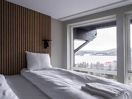 Tott Mountain Retreat – Ski-In, Ski-Out