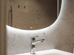 Tott Mountain Retreat – Ski-In, Ski-Out