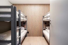 Tott Mountain Retreat – Ski-In, Ski-Out