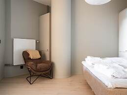 Tott Mountain Retreat – Ski-In, Ski-Out