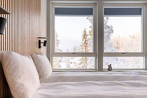Tott Mountain Retreat – Ski-In, Ski-Out