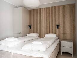 Tott Mountain Retreat – Ski-In, Ski-Out