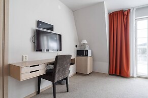 Tott Mountain Retreat – Ski-In, Ski-Out