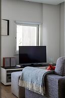 Tott Stay – Easy Slope Access