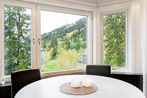 Tott Stay – Easy Slope Access