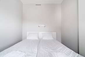 Tott Stay – Easy Slope Access