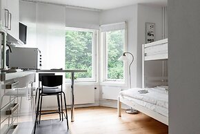 Tott Stay – Easy Slope Access