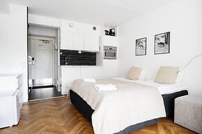 Tott Stay – Easy Slope Access