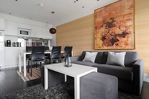 Tott Stay – Easy Slope Access