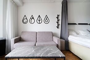 Tott Stay – Easy Slope Access