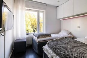 Tott Stay – Easy Slope Access