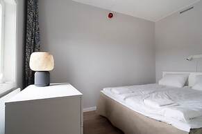 Tott Stay – Easy Slope Access