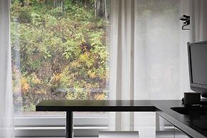 Tott Stay – Easy Slope Access