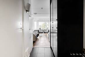 Tott Stay – Easy Slope Access