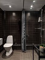 Tott Stay – Easy Slope Access