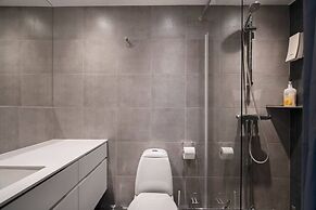 Tott Stay – Easy Slope Access