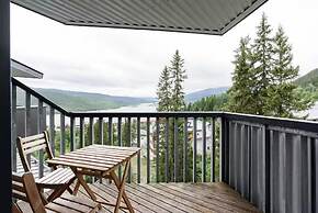 Tott Stay – Easy Slope Access