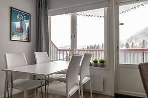 Tott Stay – Easy Slope Access