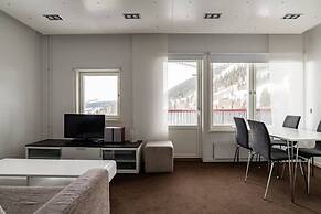 Tott Stay – Easy Slope Access