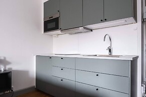 Tott Stay – Easy Slope Access