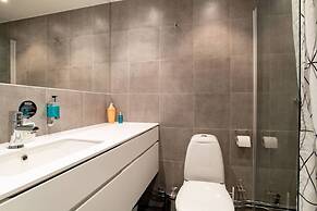 Tott Stay – Easy Slope Access