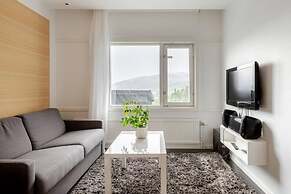 Tott Stay – Easy Slope Access