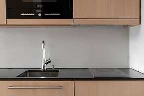 Tott Stay – Easy Slope Access