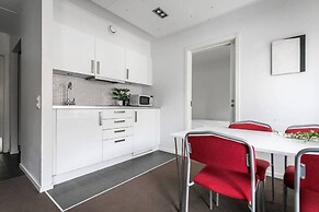 Tott Stay – Easy Slope Access