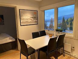 Tott Stay – Easy Slope Access