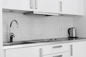 Tott Stay – Easy Slope Access