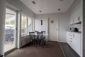 Tott Stay – Easy Slope Access