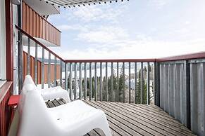 Tott Stay – Easy Slope Access