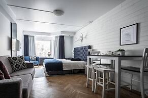 Tott Stay – Easy Slope Access