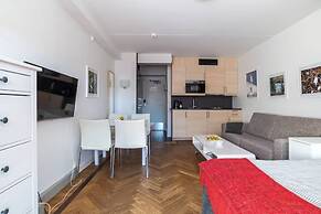 Tott Stay – Easy Slope Access