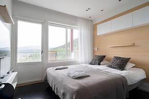 Tott Stay – Easy Slope Access