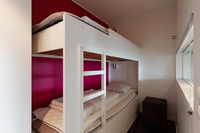 Tott Stay – Easy Slope Access