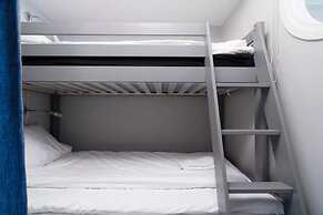 Tott Stay – Easy Slope Access