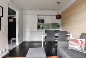 Tott Stay – Easy Slope Access